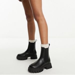 ASOS DESIGN Wide Fit Anthem chunky chelsea boots in black